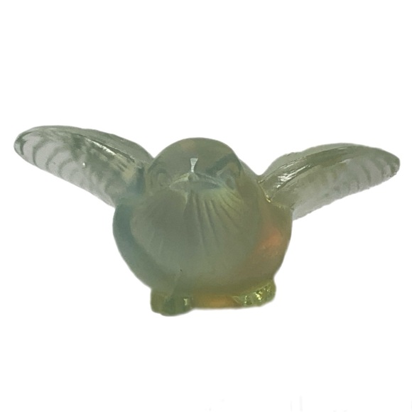Sabino Opalescent Crystal Art Glass - Small Flying Bird - "Oiseur Batilleur" - Picture 3 of 8